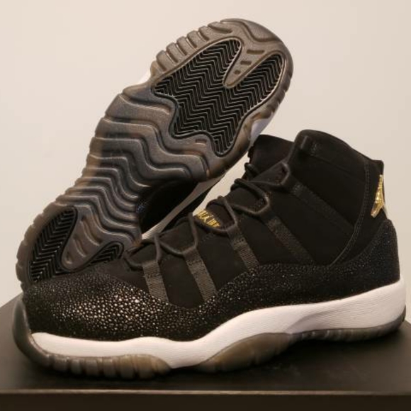 Air Jordan Retro 4s, 5s, and 11s - Picture 2 of 8